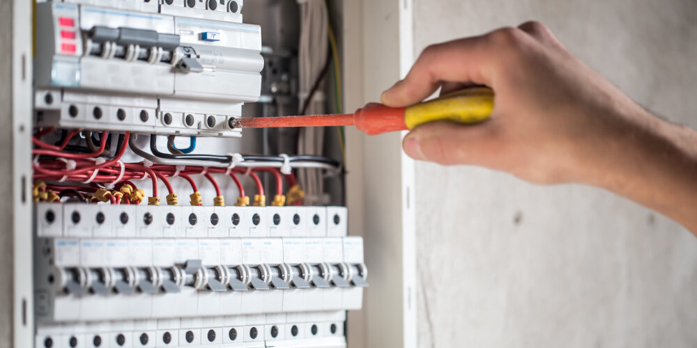 electrical-working electrical-working